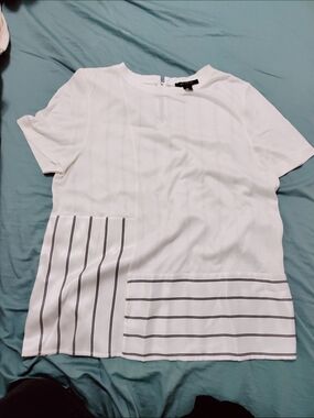 St. John White Short Sleeve Top with Black Label Detail